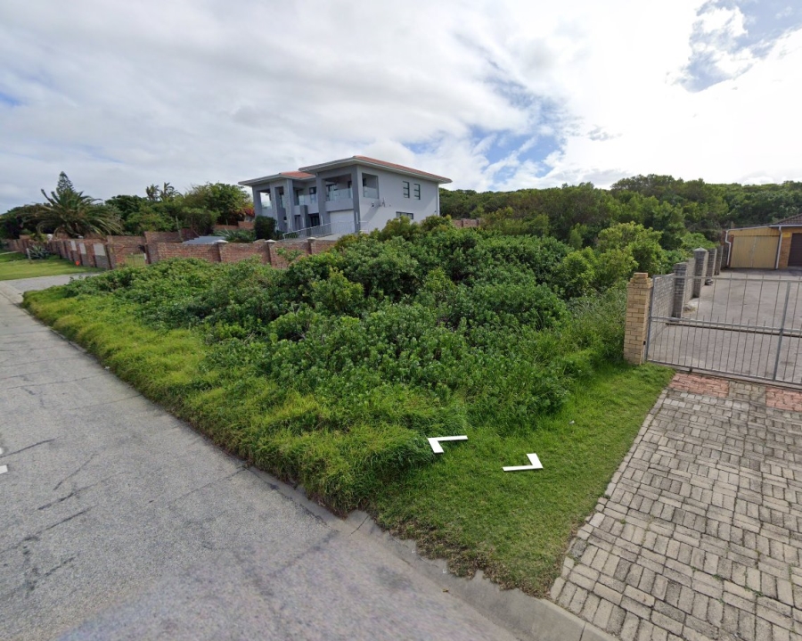  Bedroom Property for Sale in Seaview Eastern Cape
